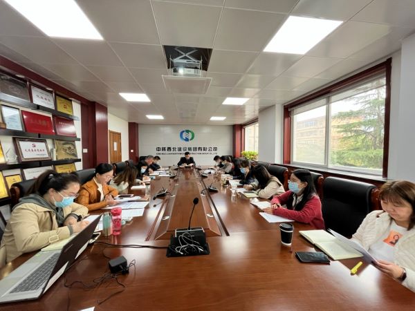 集团公司基层党组织掀起学习贯彻全国两会精神热潮